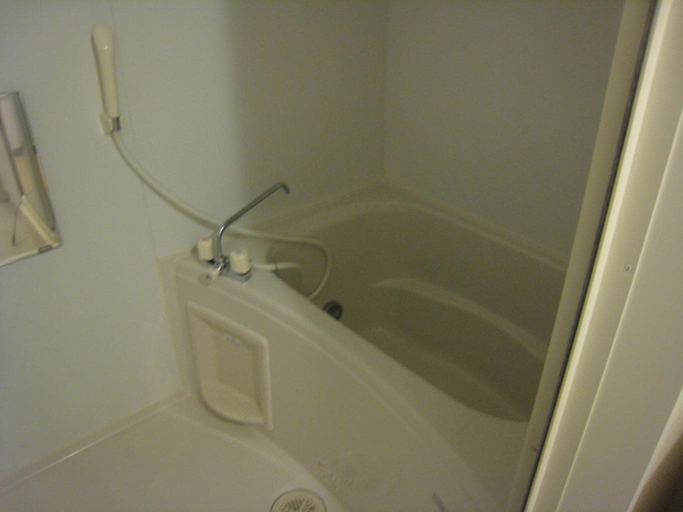 Room image 13