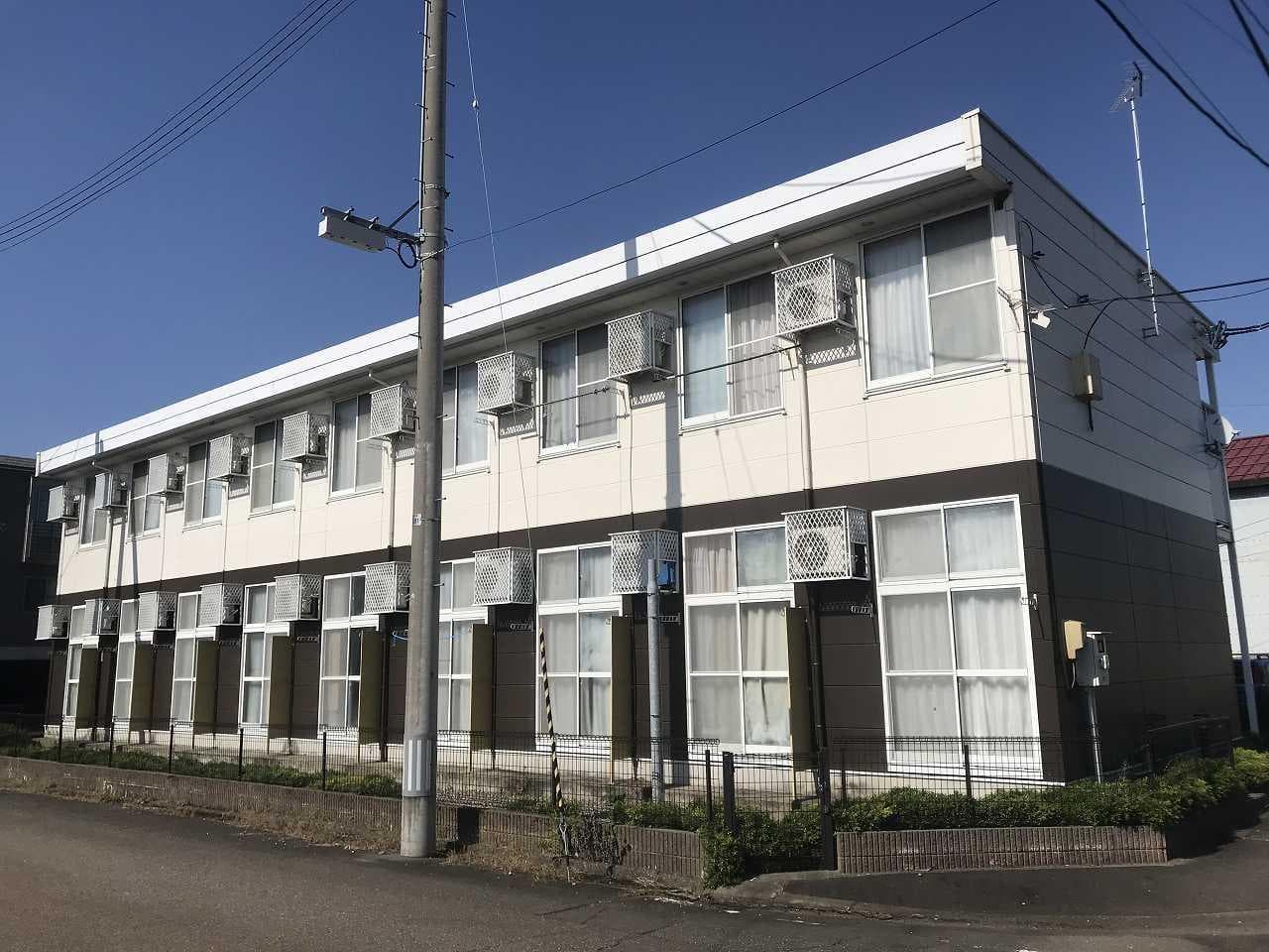 Main exterior of leopalace JAM