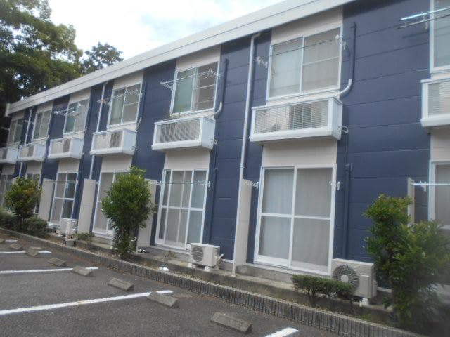 Room image 11