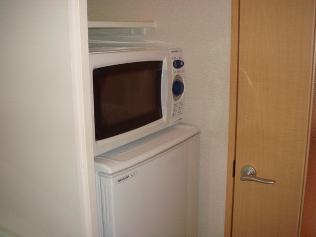 Room image 12