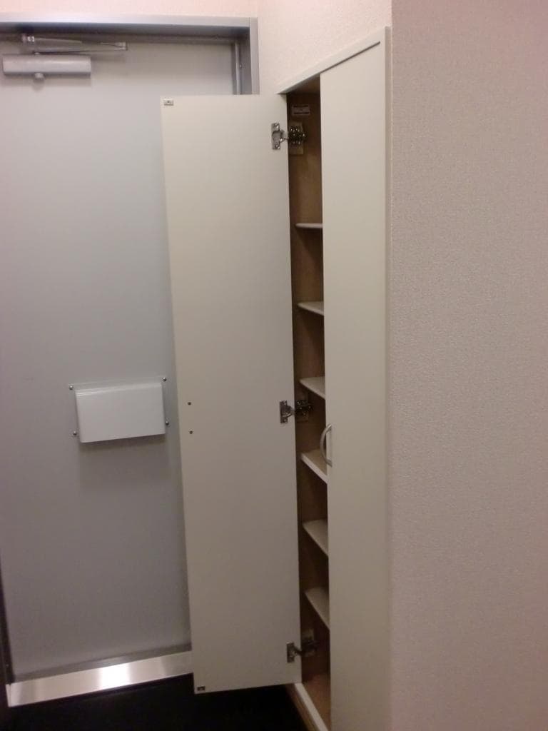 Room image 8