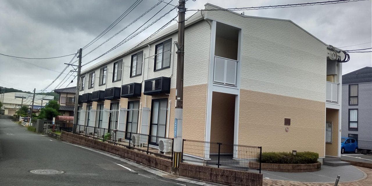 Main exterior of leopalace JYURAKU II