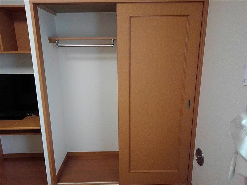 Room image 15