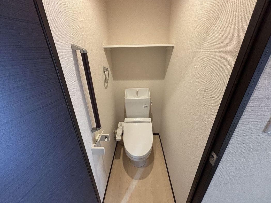 Room image 9