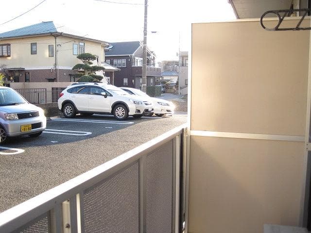 Room image 16