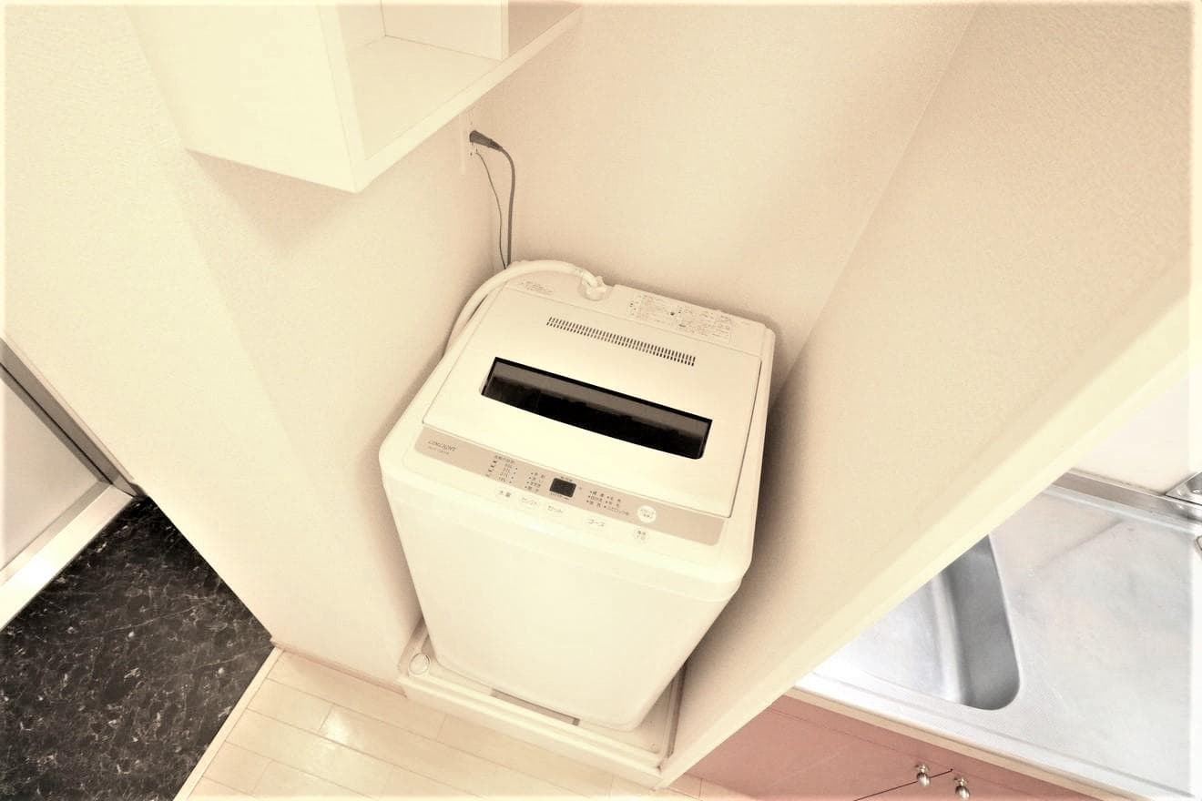 Room image 9