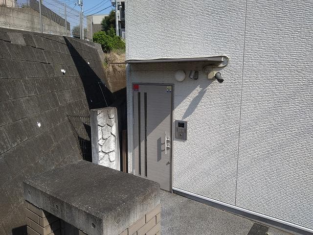 Room image 15