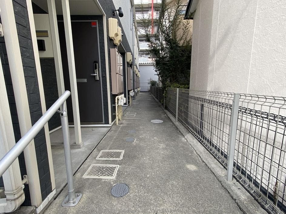 Room image 12