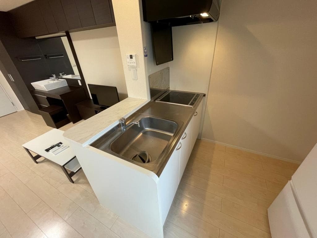 Room image 9