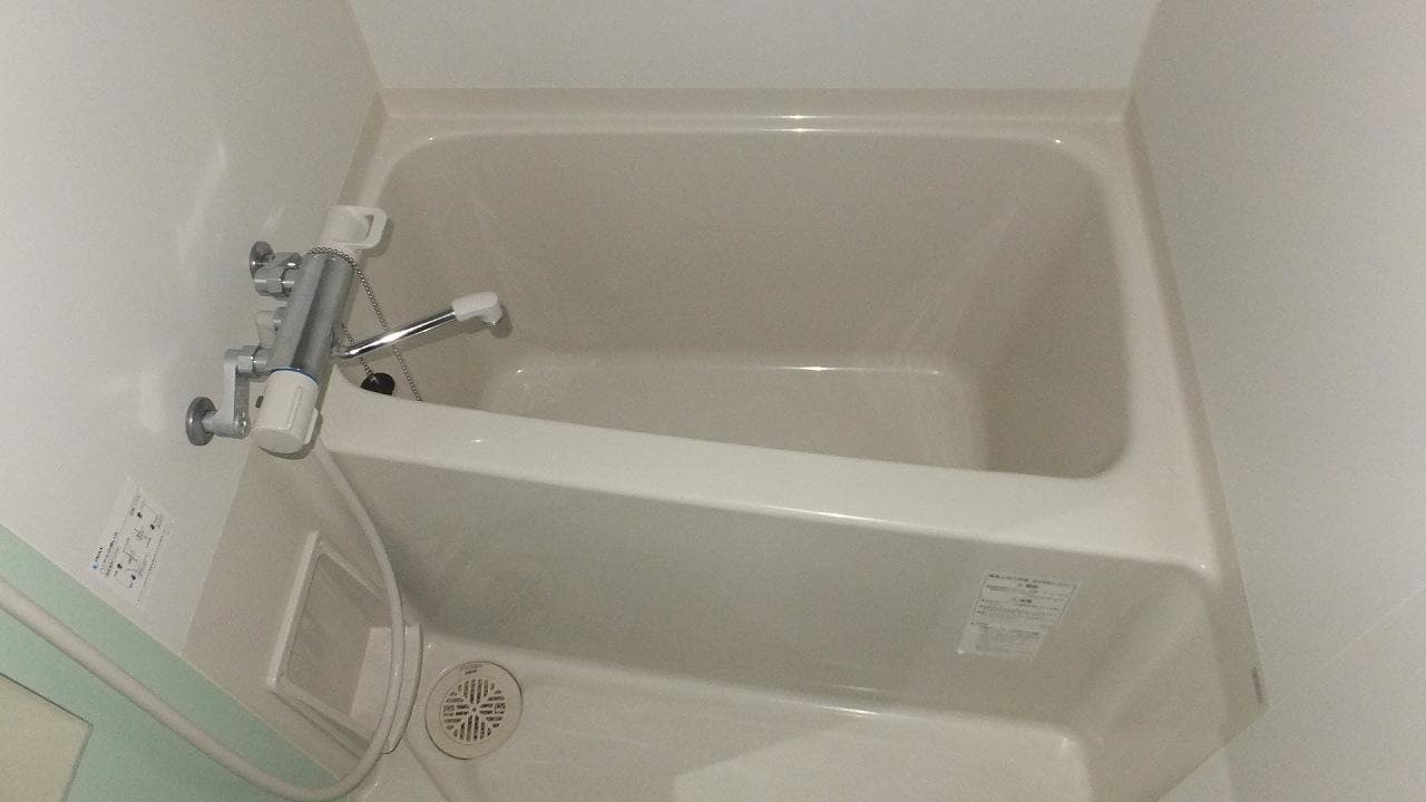 Room image 12