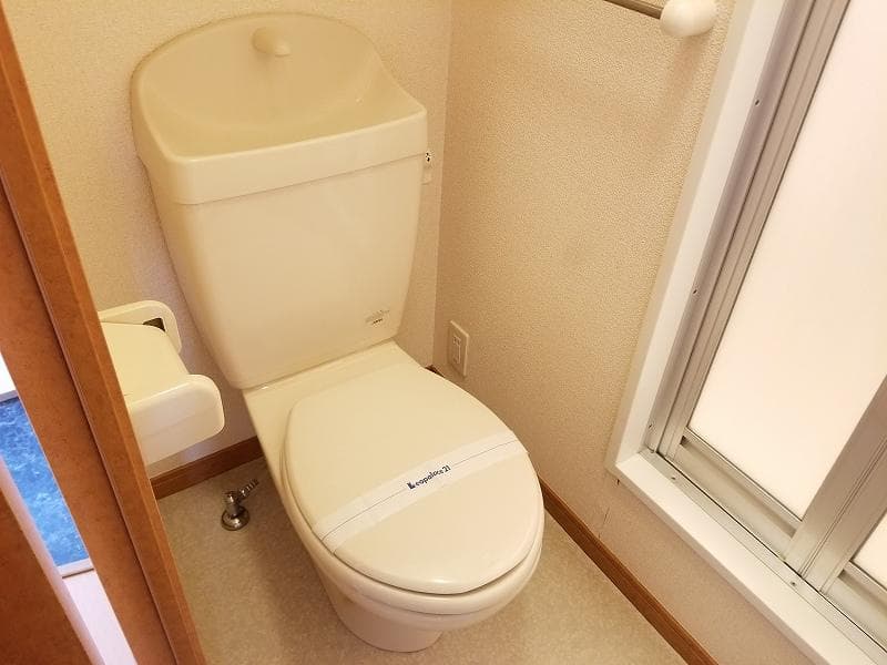 Room image 10
