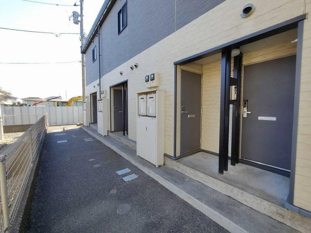 Room image 8