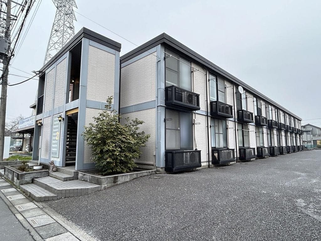 Main exterior of leopalace Charmant Otsuka