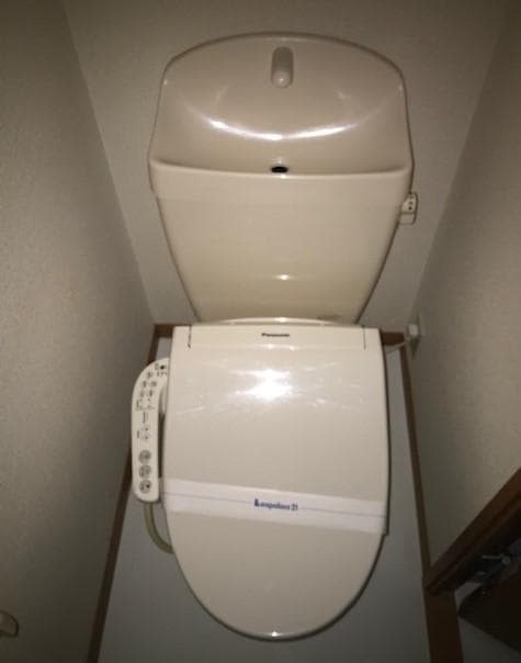 Room image 12