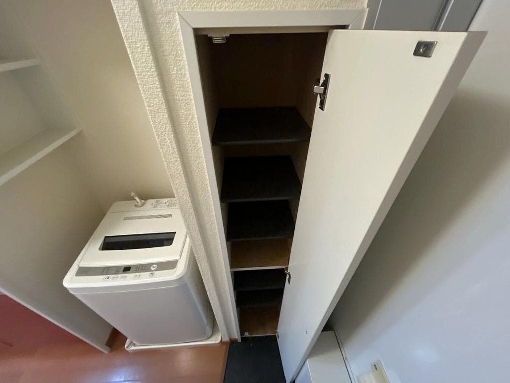 Room image 13