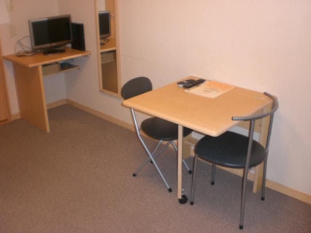 Room image 10
