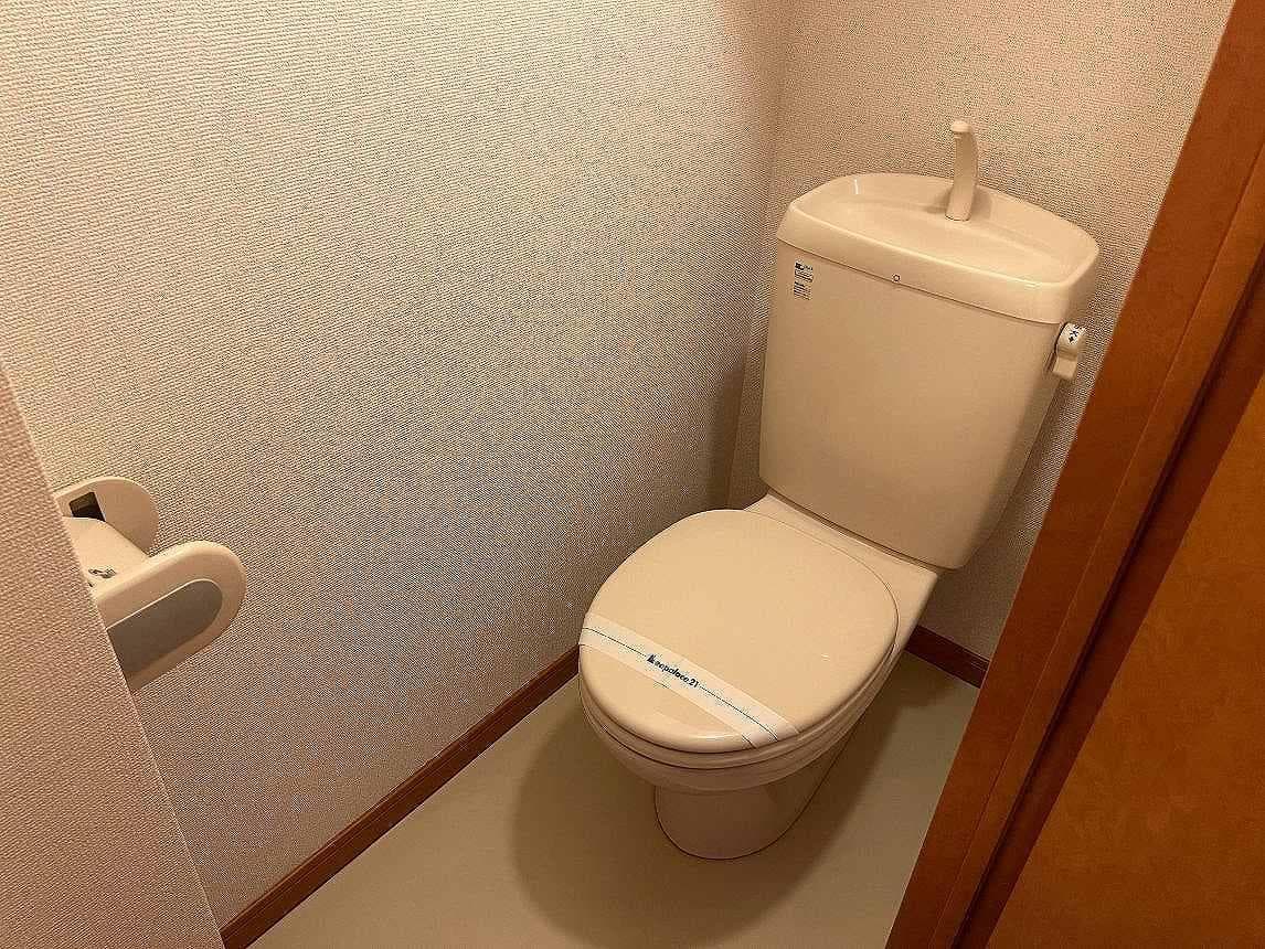 Room image 13