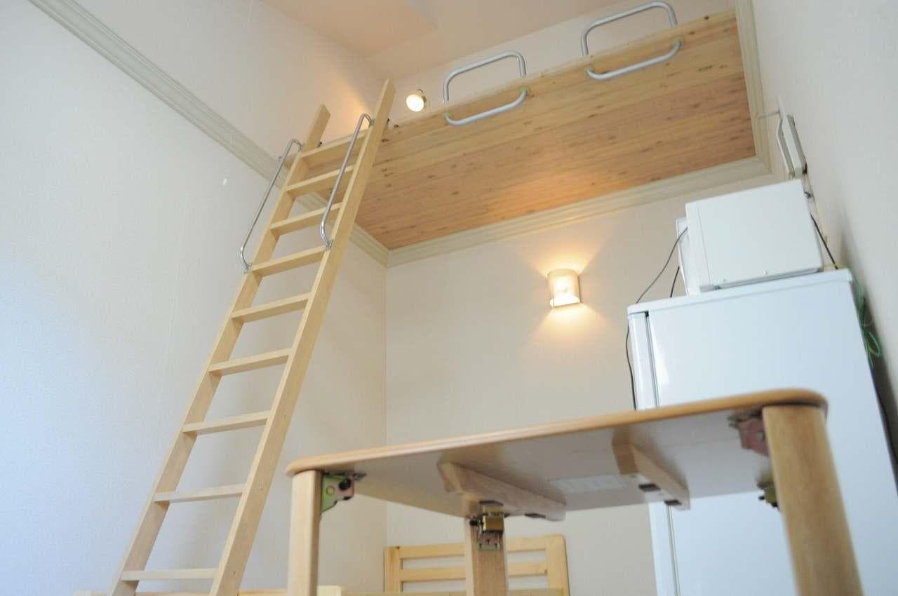 Room image 10
