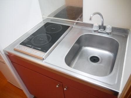 Room image 10