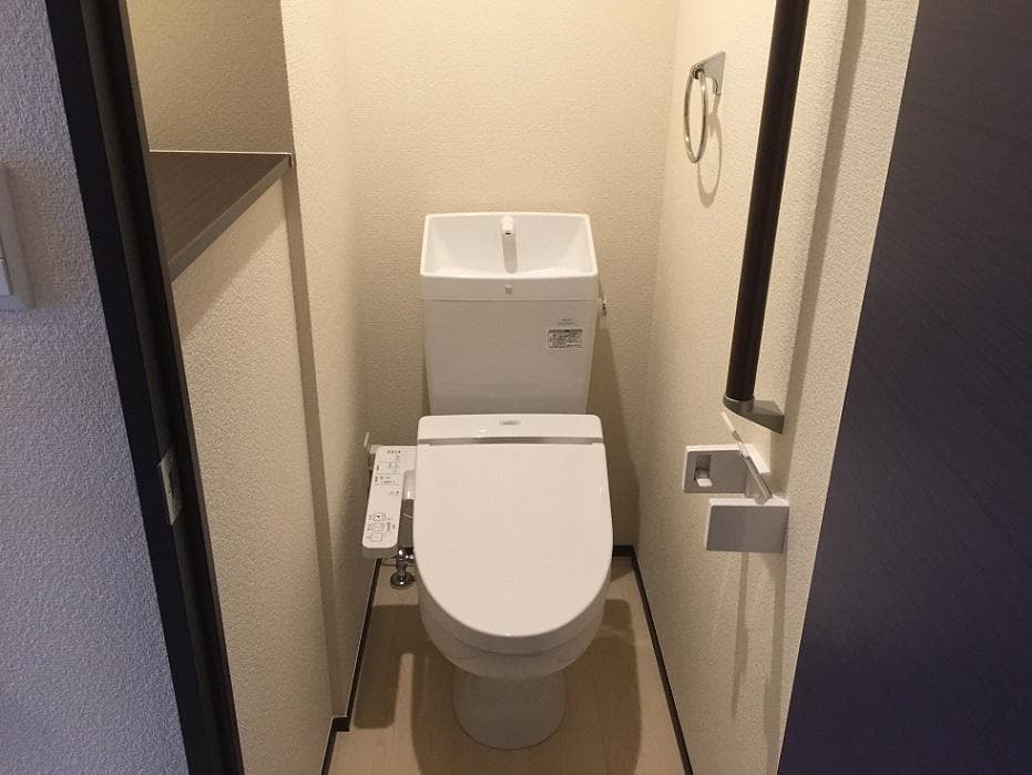 Room image 10