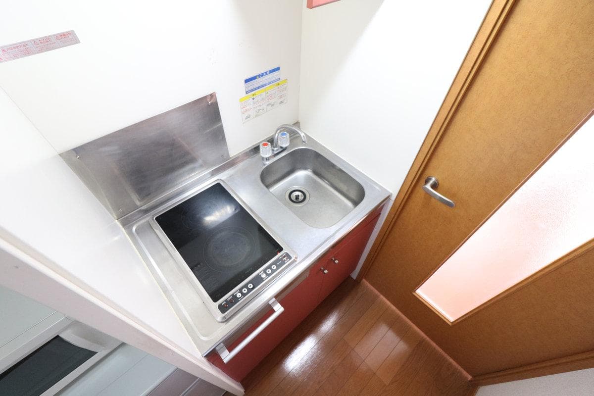Room image 12