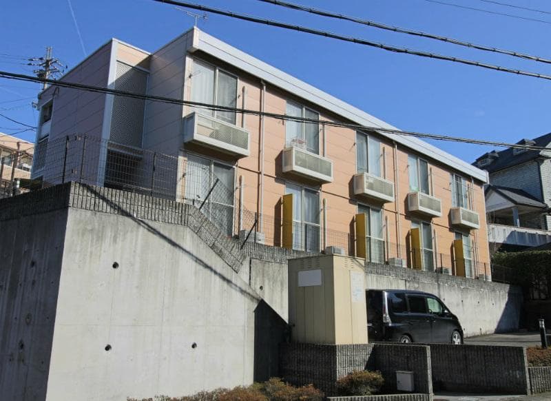 Main exterior of leopalace Chateau Otsu
