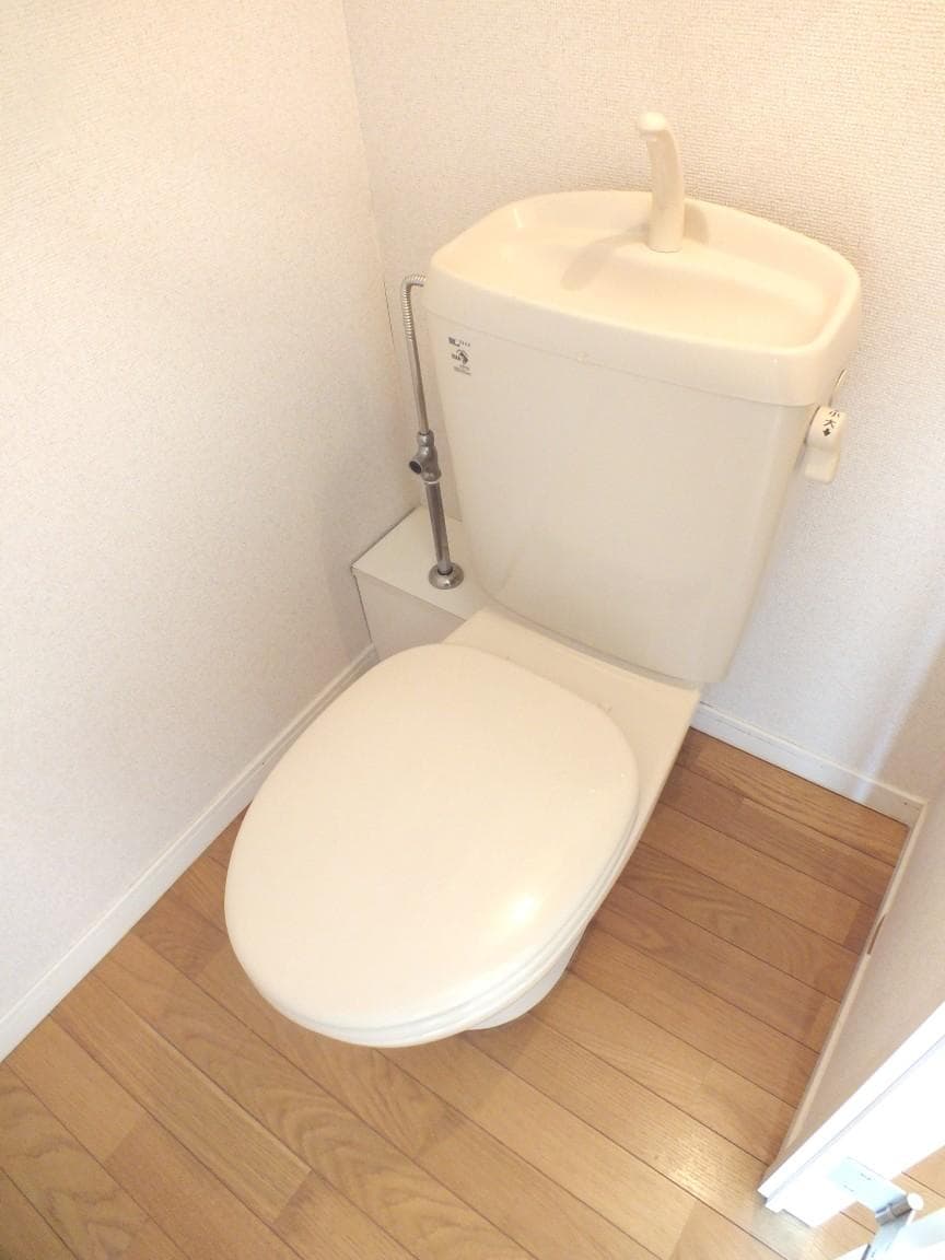 Room image 14