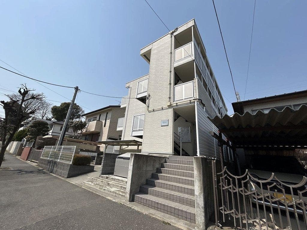 Main exterior of leopalace Habitante
