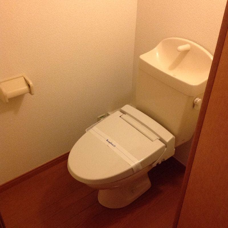 Room image 11