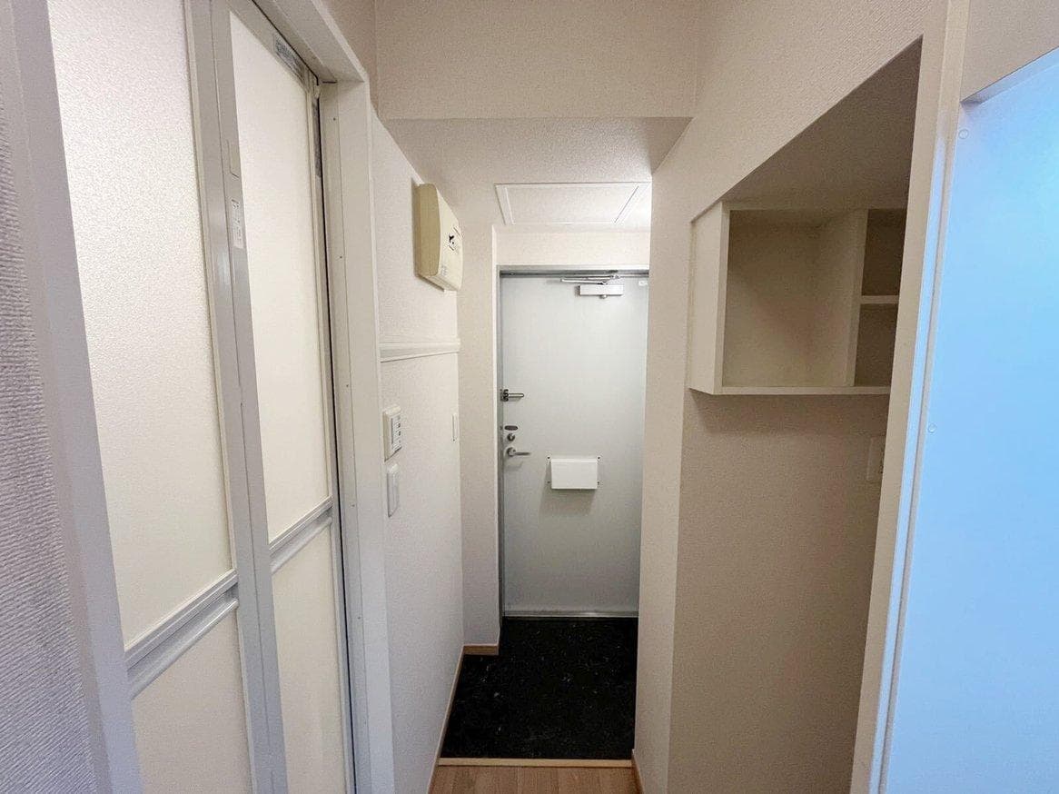 Room image 13