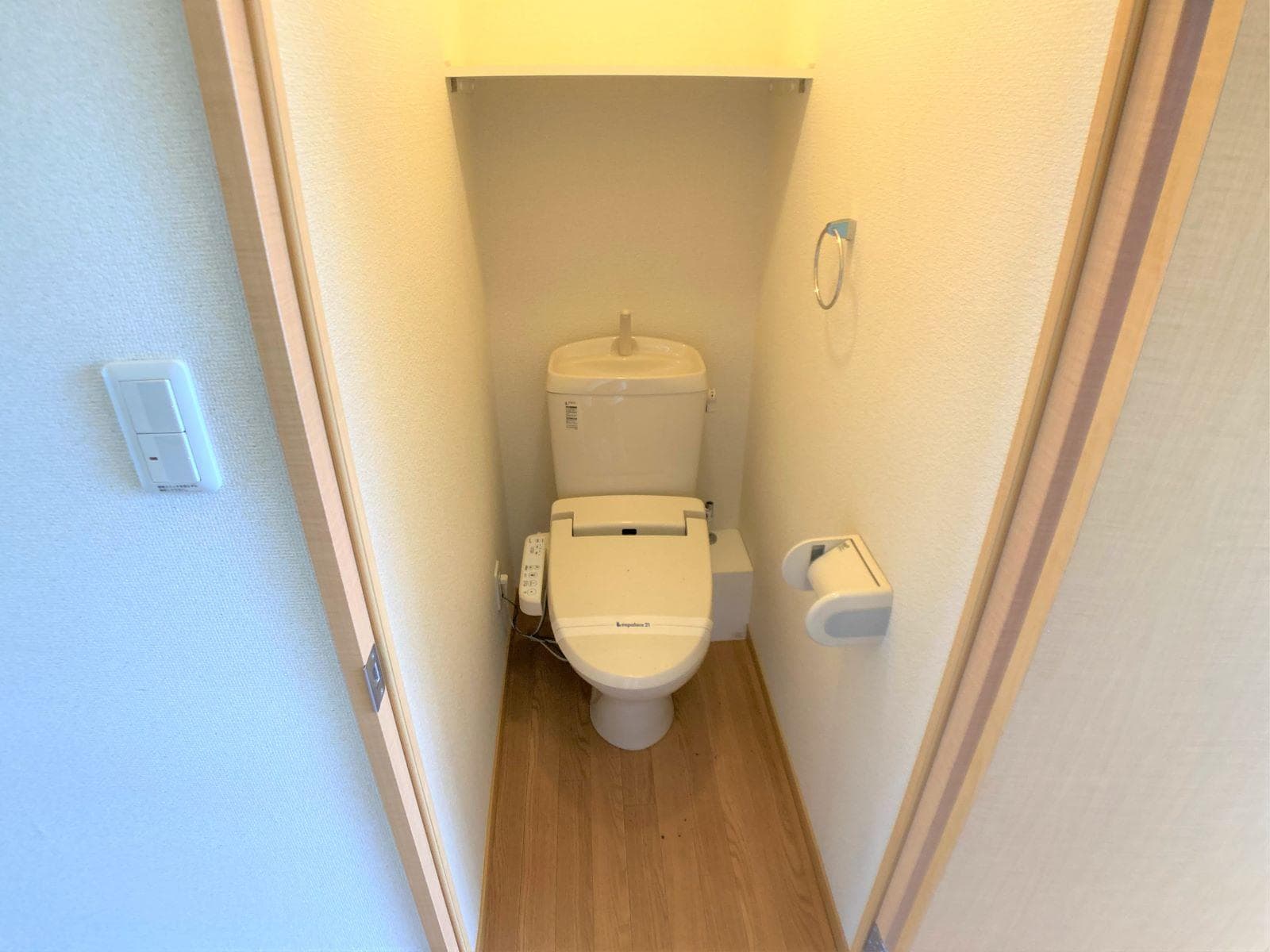 Room image 12