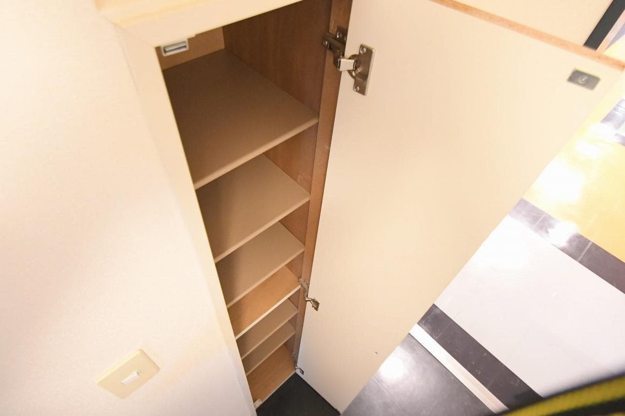 Room image 10