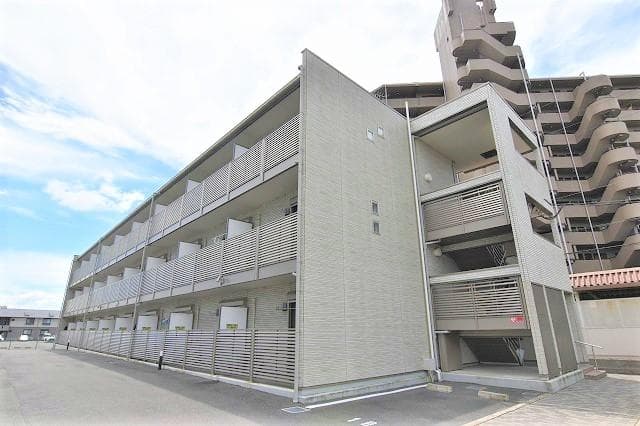 Main exterior of CLEINO Cominciare Due