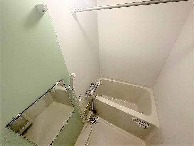 Room image 14