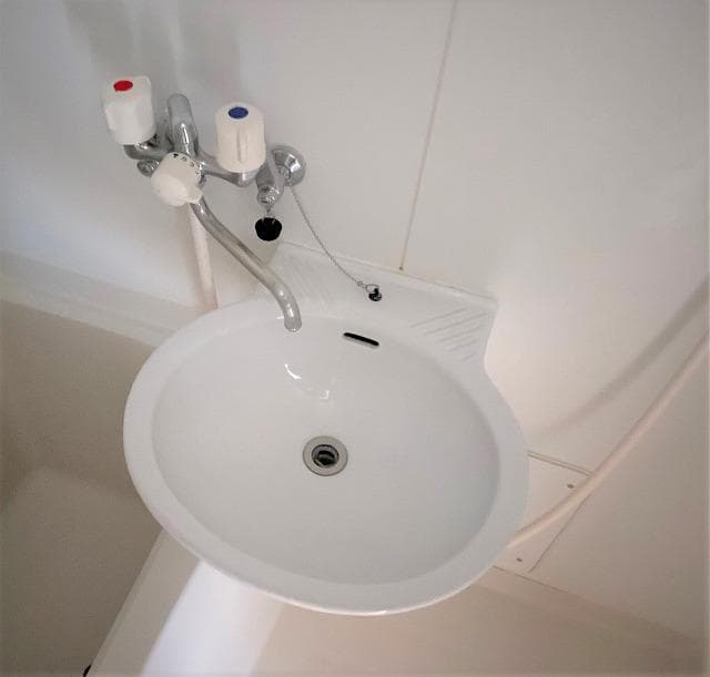 Room image 9