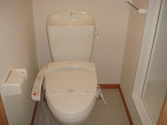 Room image 14