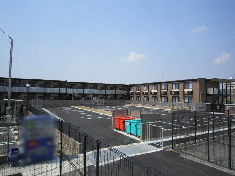 Main exterior of leopalace Tail the West