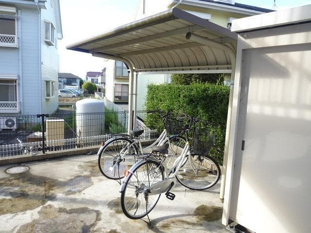 Room image 15