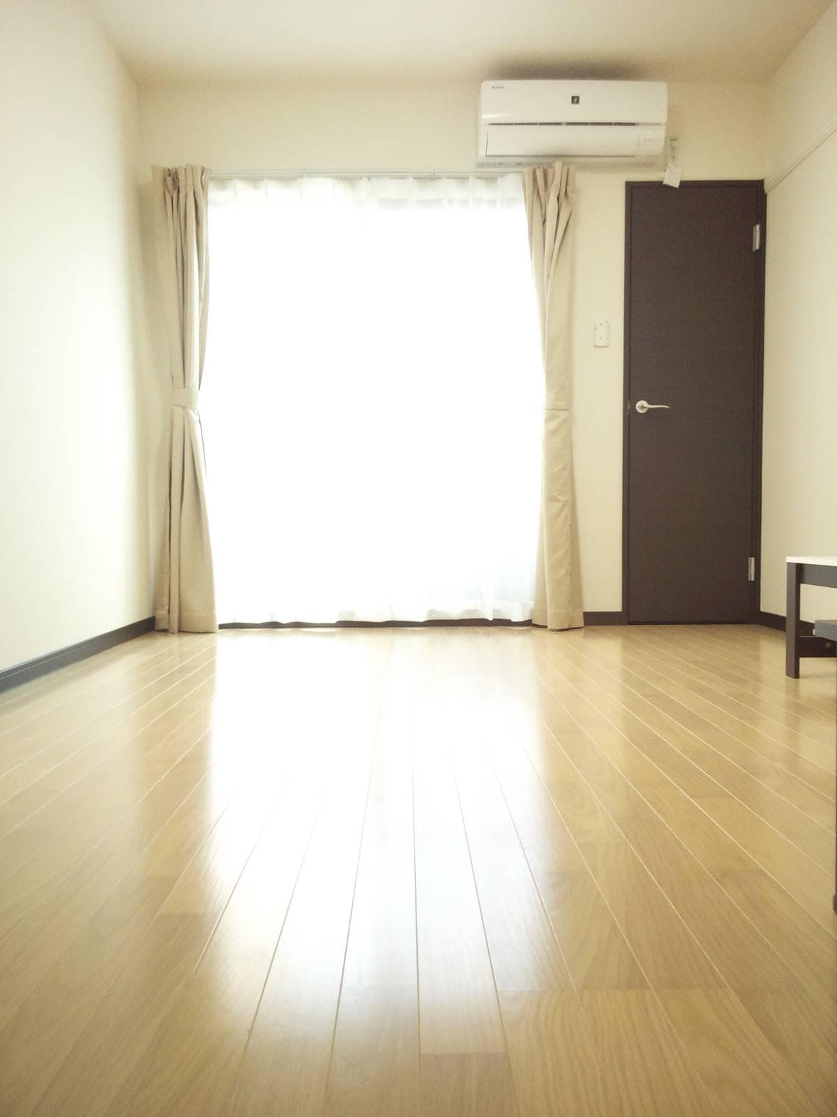 Preview interior of LEONEXT Amenity Terrace