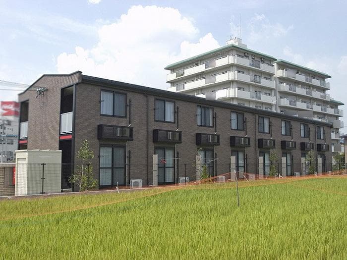 Main exterior of leopalace K and S