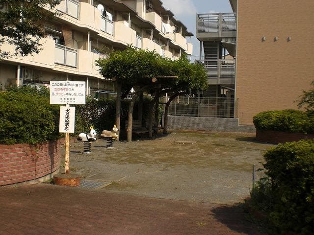 Room image 11