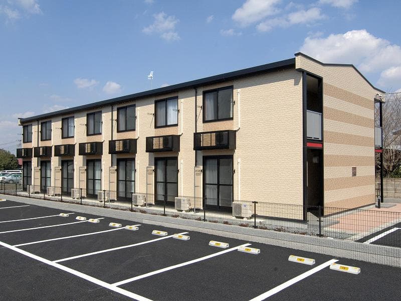 Main exterior of leopalace Cure