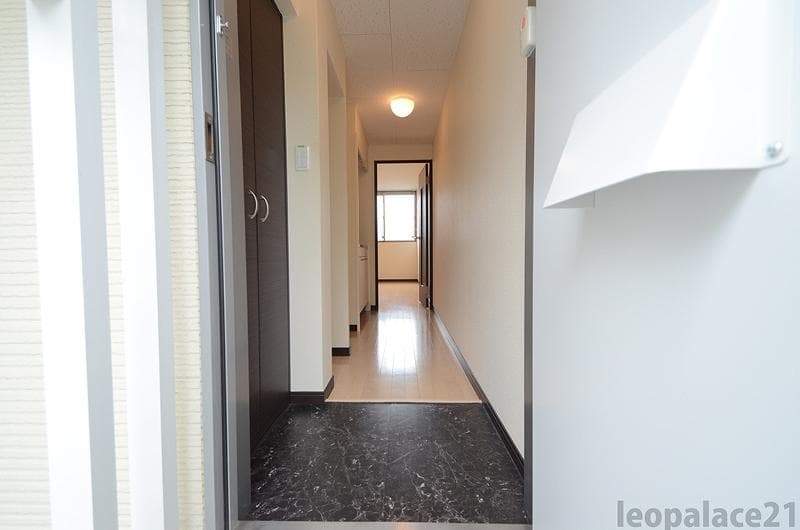 Preview interior of LEONEXT Beach Side