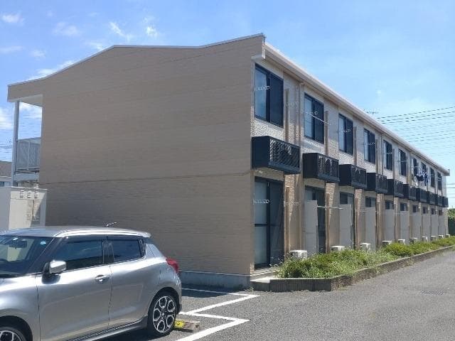 Main exterior of leopalace Meteor