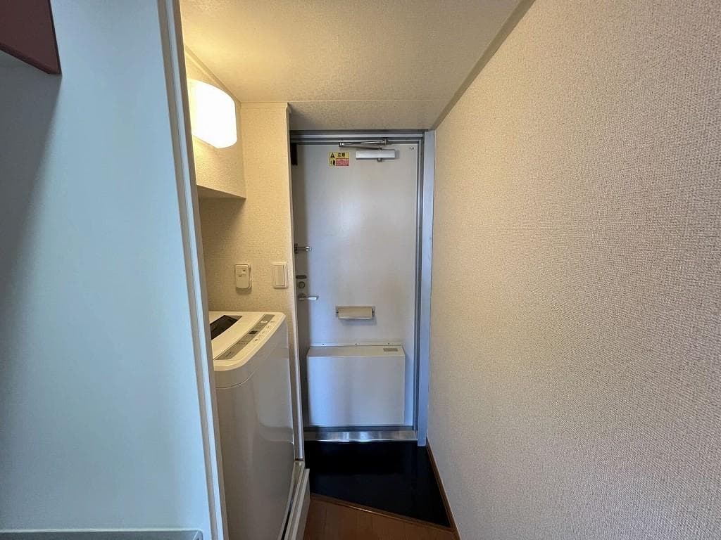 Room image 14