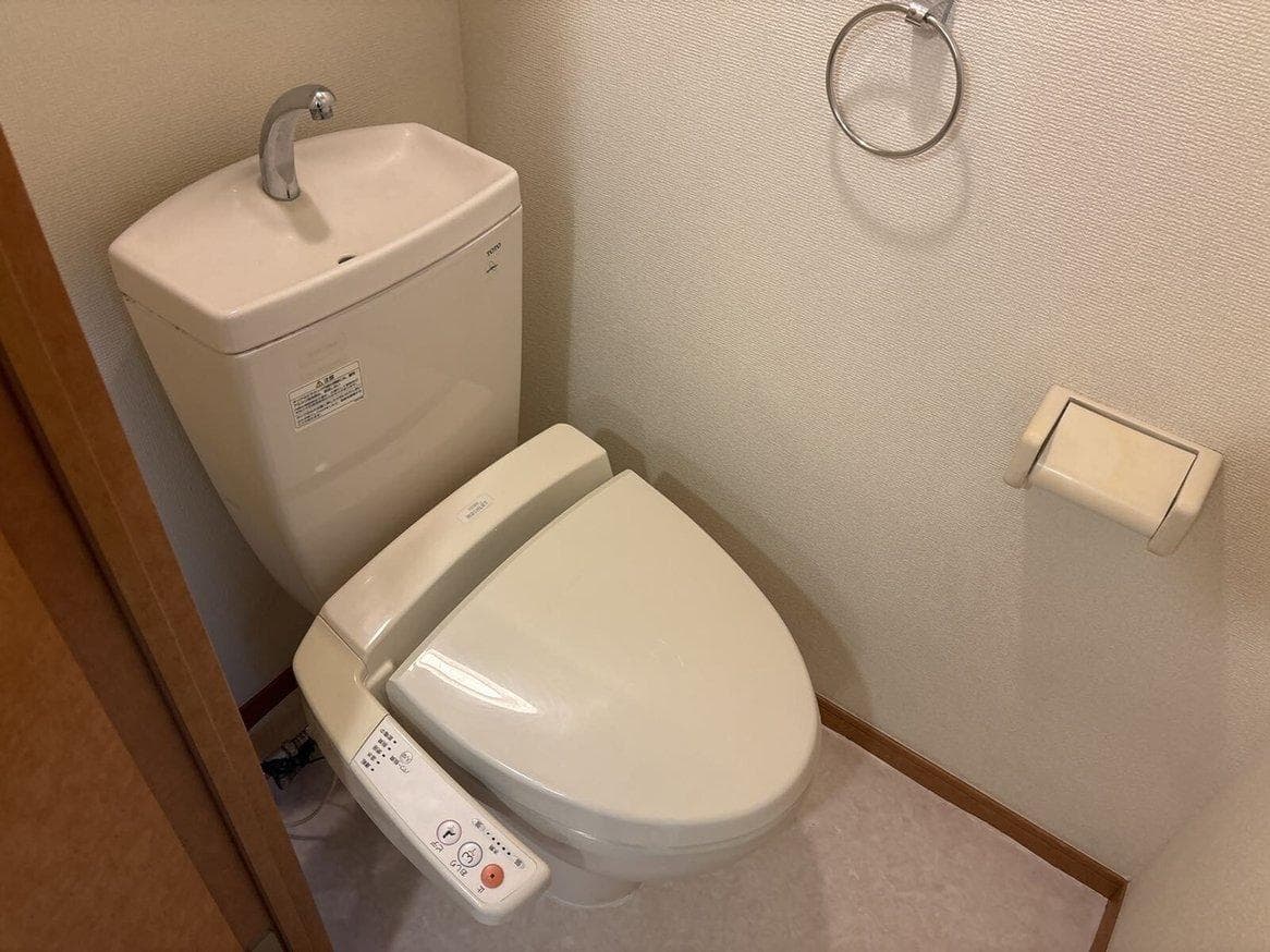 Room image 9