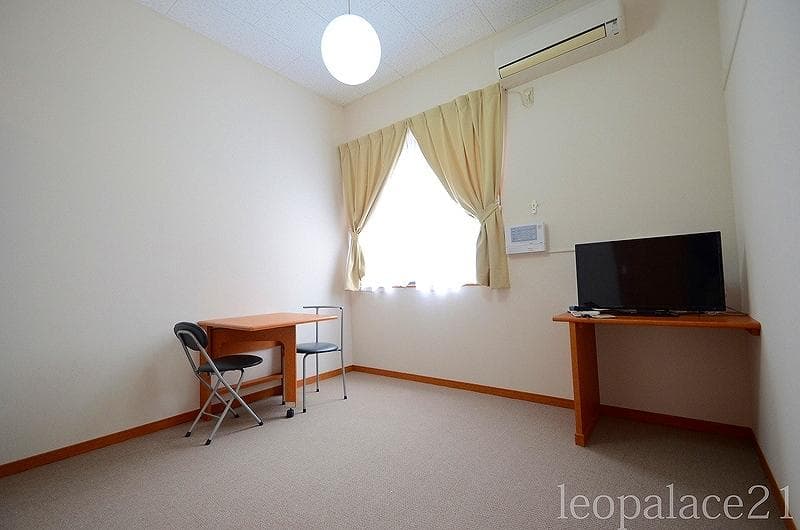 Preview interior of leopalace Hinata