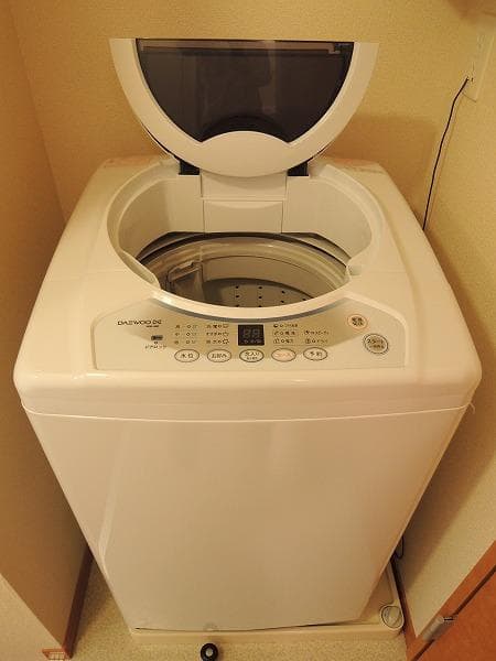 Room image 10