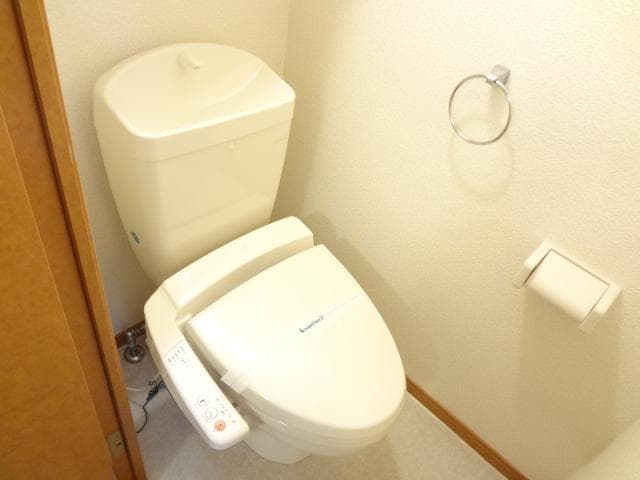 Room image 13