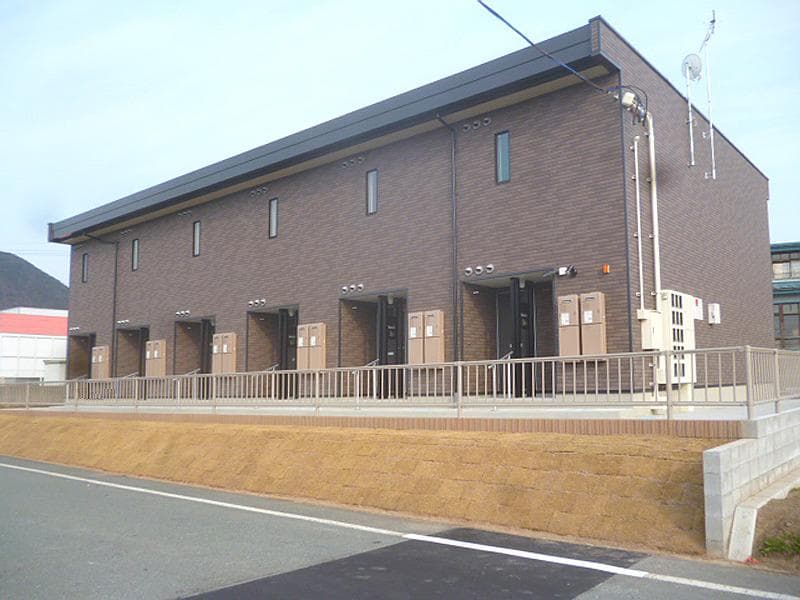 Main exterior of LEONEXT 2014